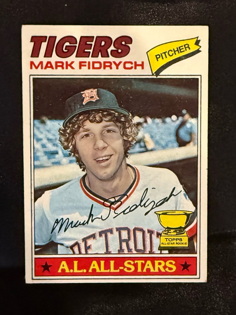Mark Fidrych #265, Topps, Rookie Card, 1977, Tigers, MINT, Superbly Centered...